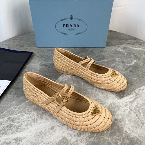 Prada Stuoia Raffia Mary Jane · X85X