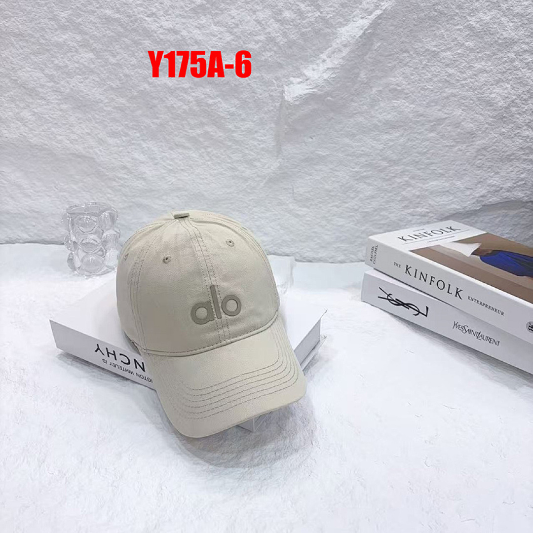 Alo Yoga Off-Duty Cap · Y175A — תמונה 13