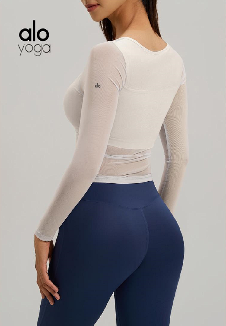 Alo Yoga — חולצת ספורט · 46FZ — תמונה 10