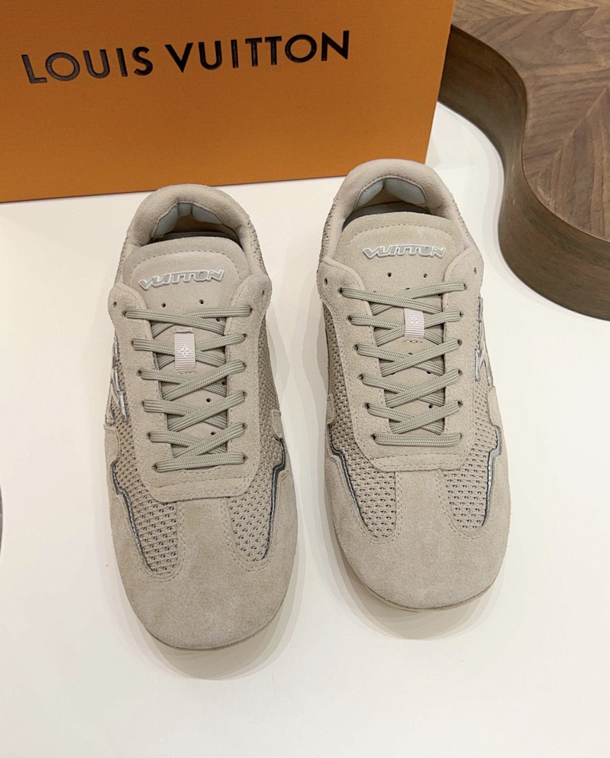 Louis Vuitton LV Rally Sneaker · J8VT — תמונה 6
