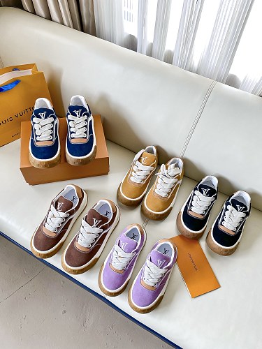 Louis Vuitton LV Tilted Sneaker · 258RT