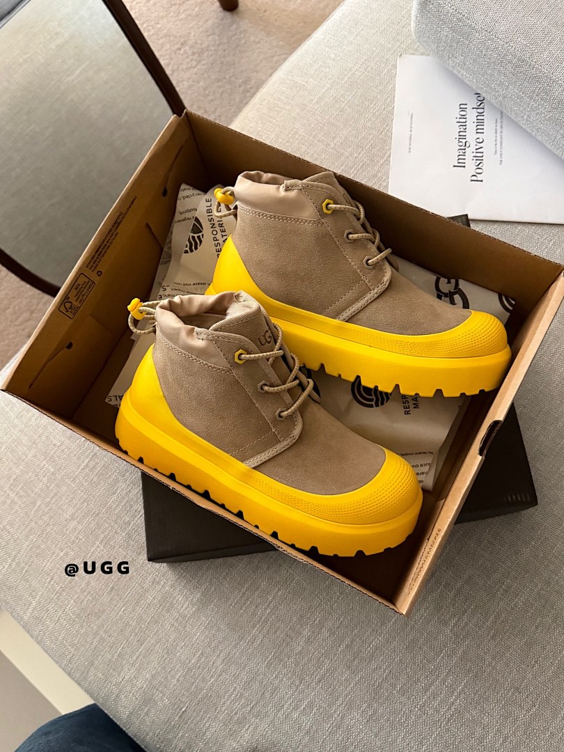 UGG Neumel Weather Hybrid · SAQ9