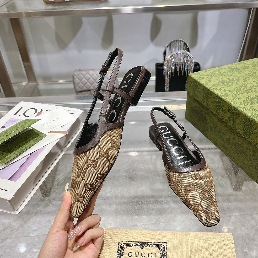 Gucci GG Canvas Slingback · SSS9 — תמונה 13