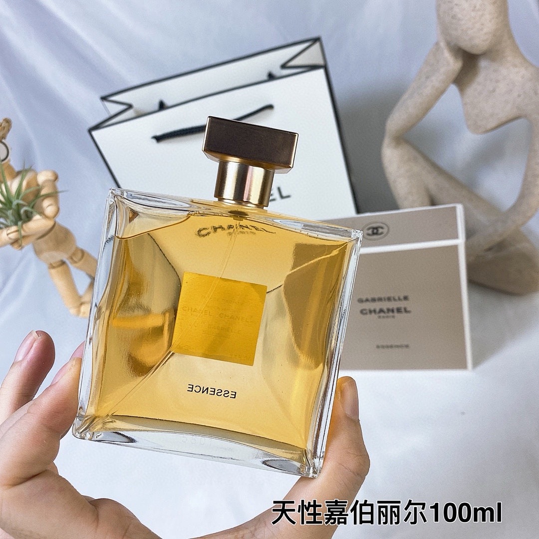 Chanel Gabrielle Essence · U9TR — תמונה 7