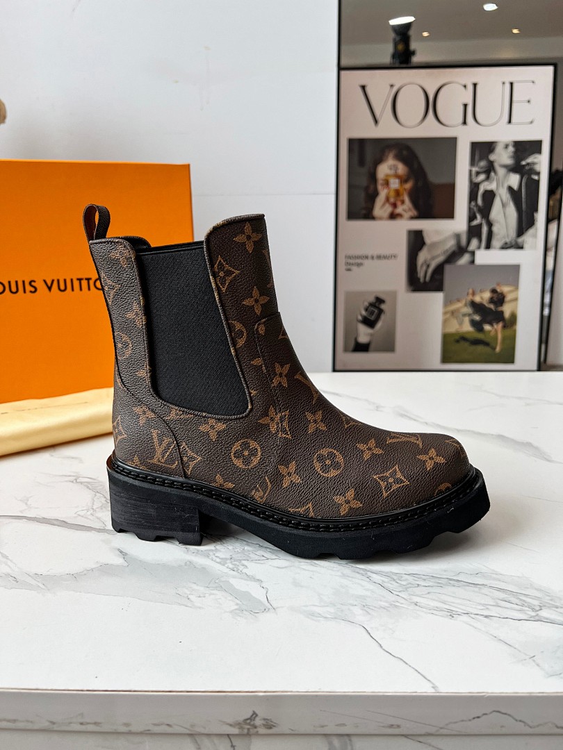 Louis Vuitton Beaubourg Chelsea Ankle Boot · M23L — תמונה 8