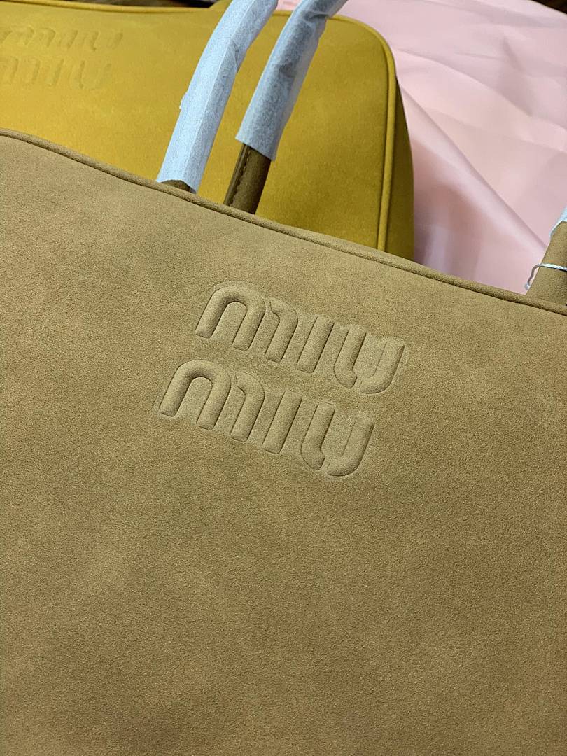 Miu Miu Beau · Y61M — תמונה 11