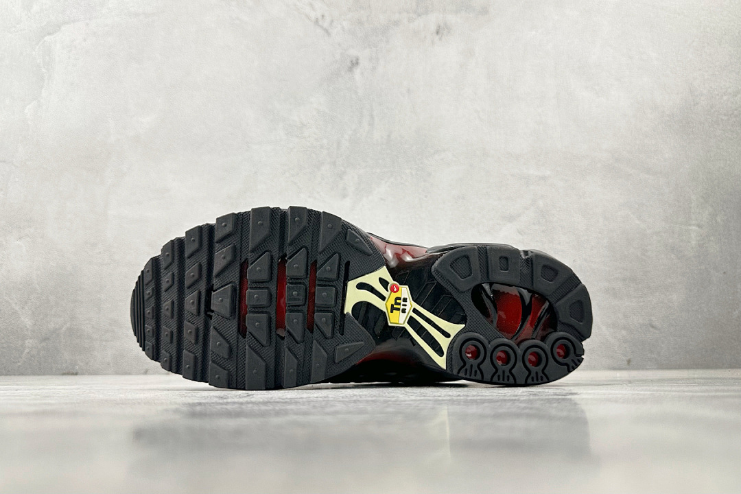 Nike Air Max Plus · M36N — תמונה 5