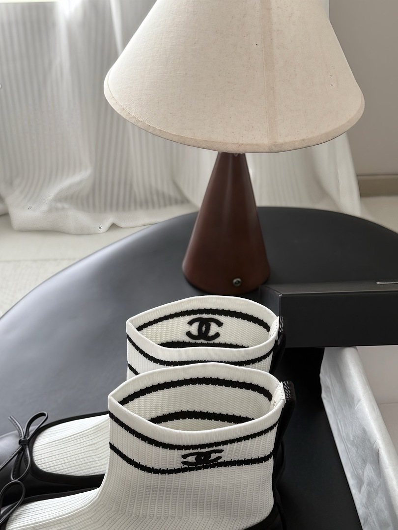 Chanel Sock Sneakers · L643 — תמונה 5