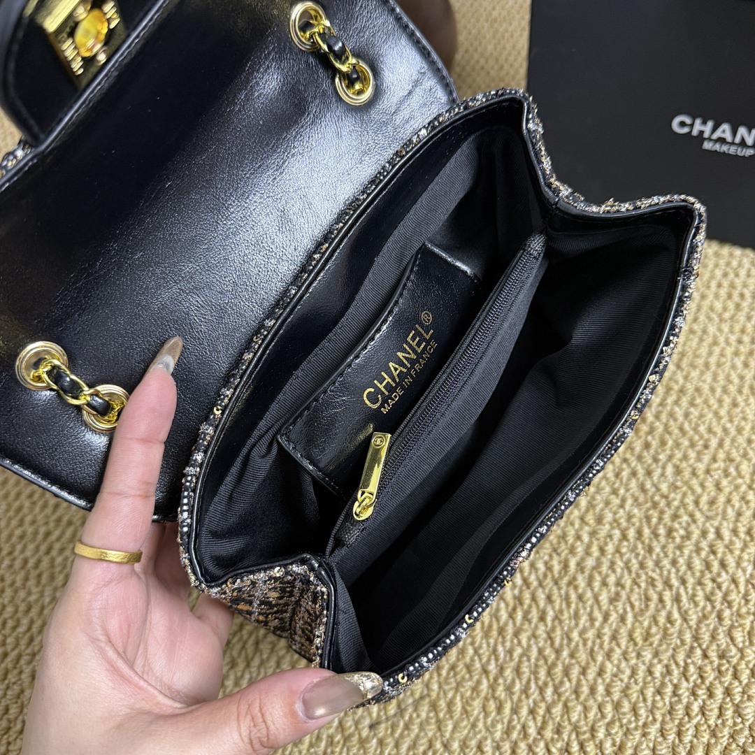 Chanel Tweed Sequin Flap · PTF5 — תמונה 5