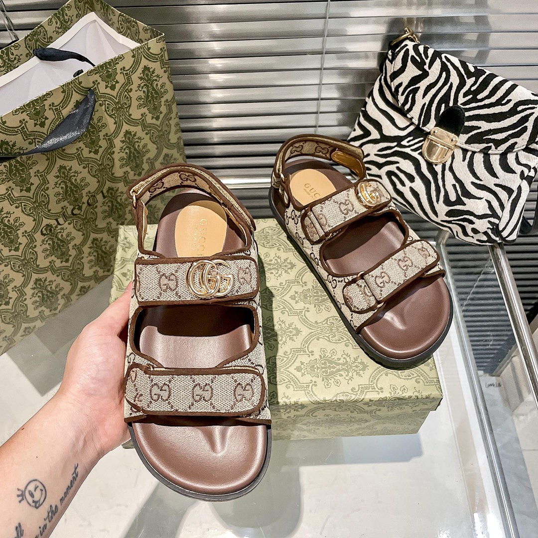 Gucci GG Denim Slide Sandal · Y163G — תמונה 11