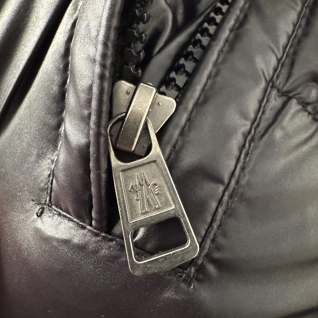 Moncler Maya · M57M — תמונה 9