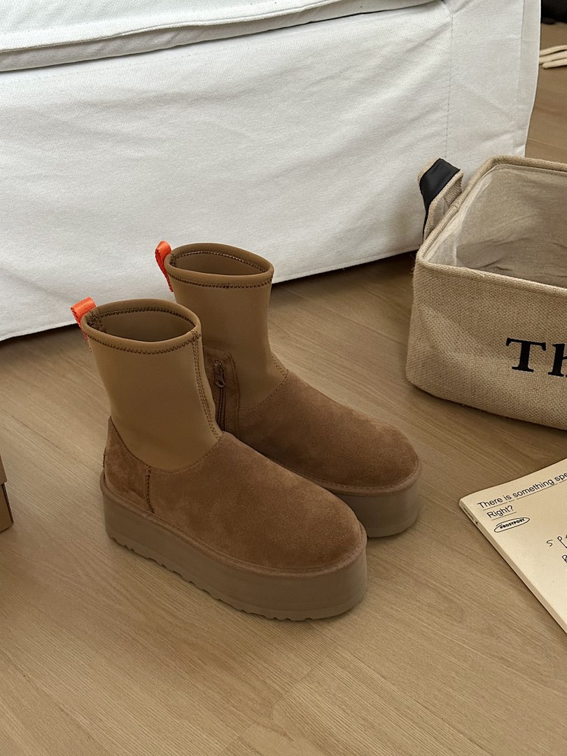 UGG Classic Dipper · M8D5 — תמונה 9