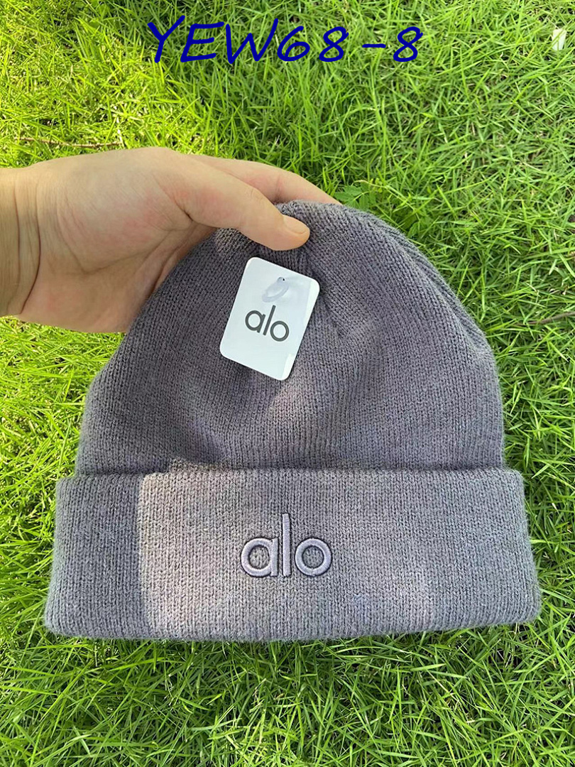 Alo Yoga Notable Beanie · YEW68 — תמונה 9