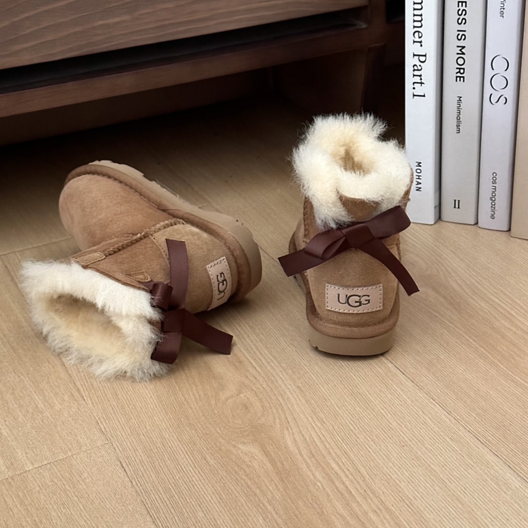 UGG Ultra Mini Bailey Bow · G3M1 — תמונה 3