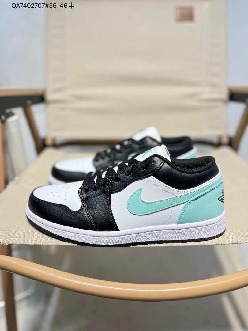 Air Jordan 1 Low OG · G67A — תמונה 12