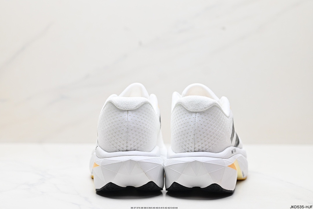 New Balance FuelCell SuperComp Trainer v3 · Y36N — תמונה 8