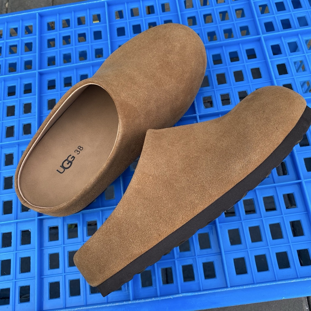UGG — נעלי בית · A8BG — תמונה 6