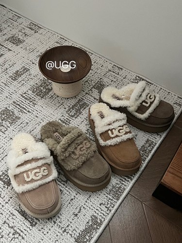 UGG Violet · Y116G