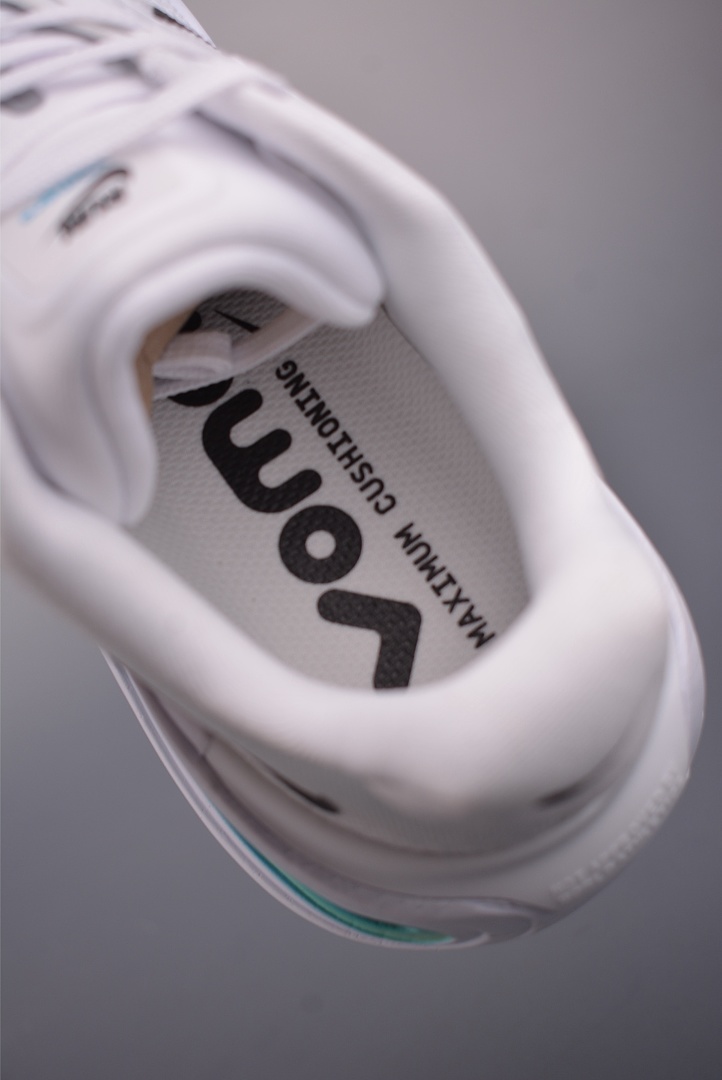 Nike Vomero Premium · R85Y — תמונה 5