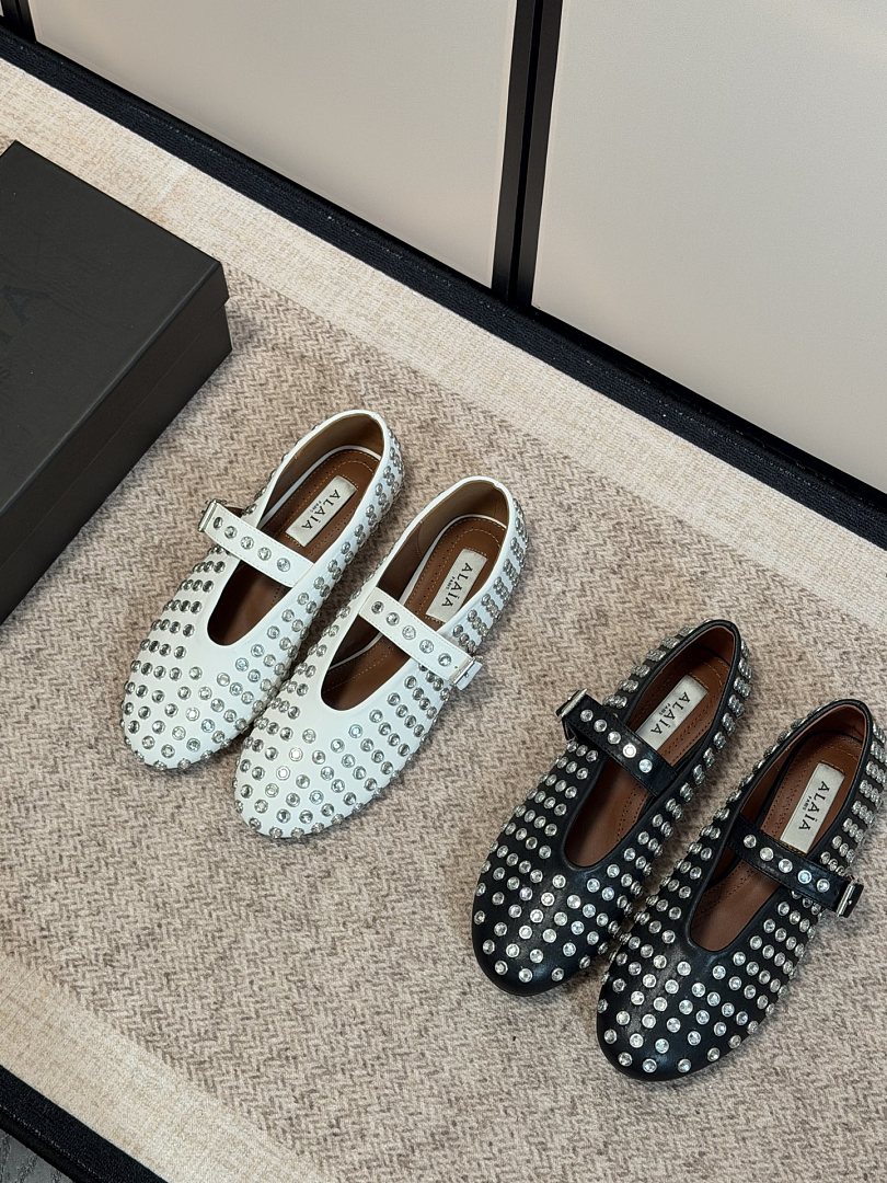 ALAÏA Strass Ballet Flats · R73X — תמונה 3