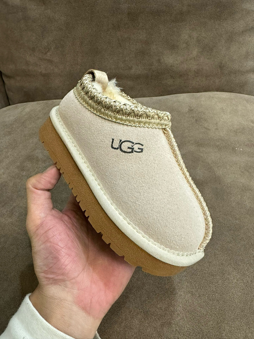 UGG Tazz · Y117K — תמונה 8