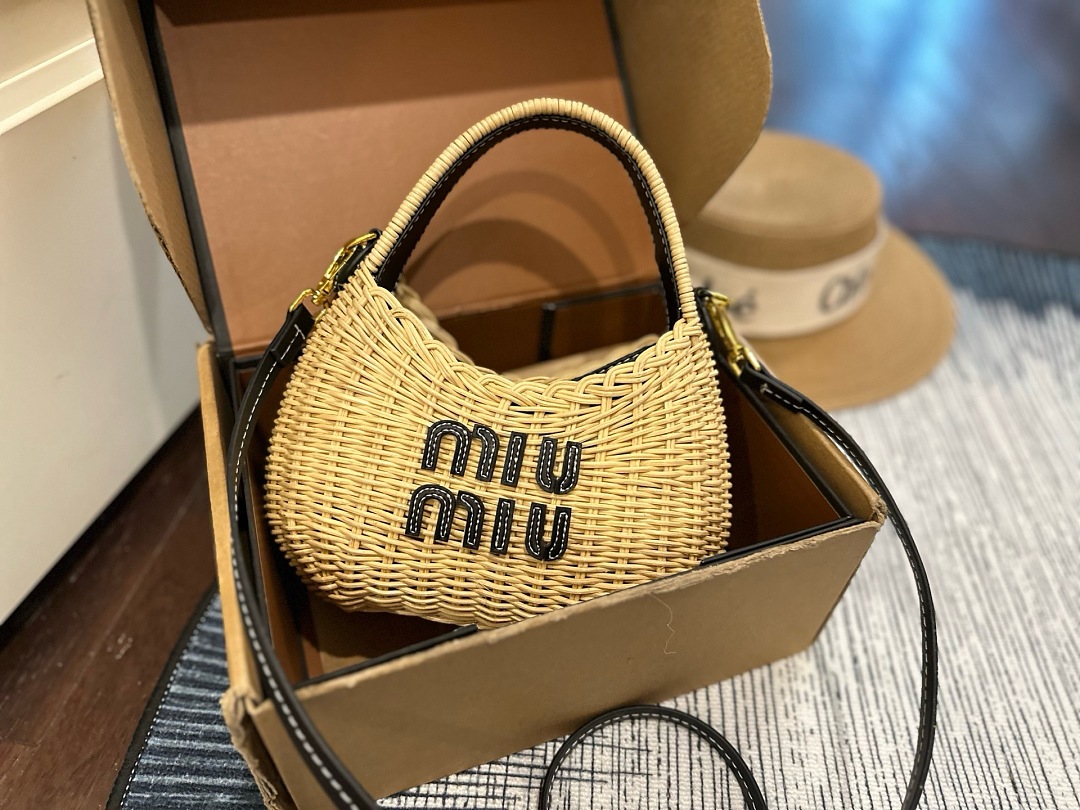 Miu Miu Wander Wicker · JX12 — תמונה 6