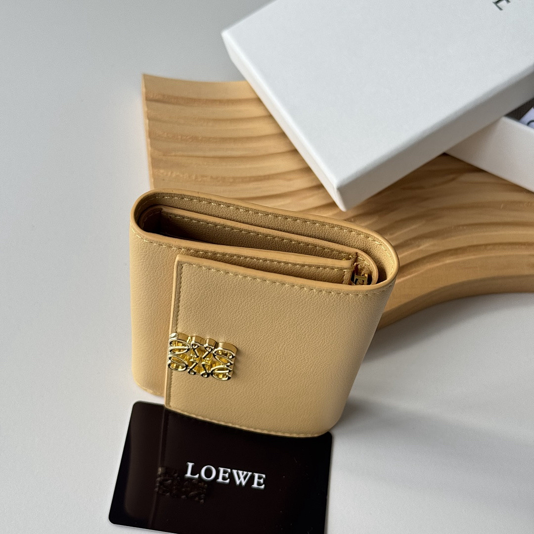 Loewe Anagram · J2LE — תמונה 13