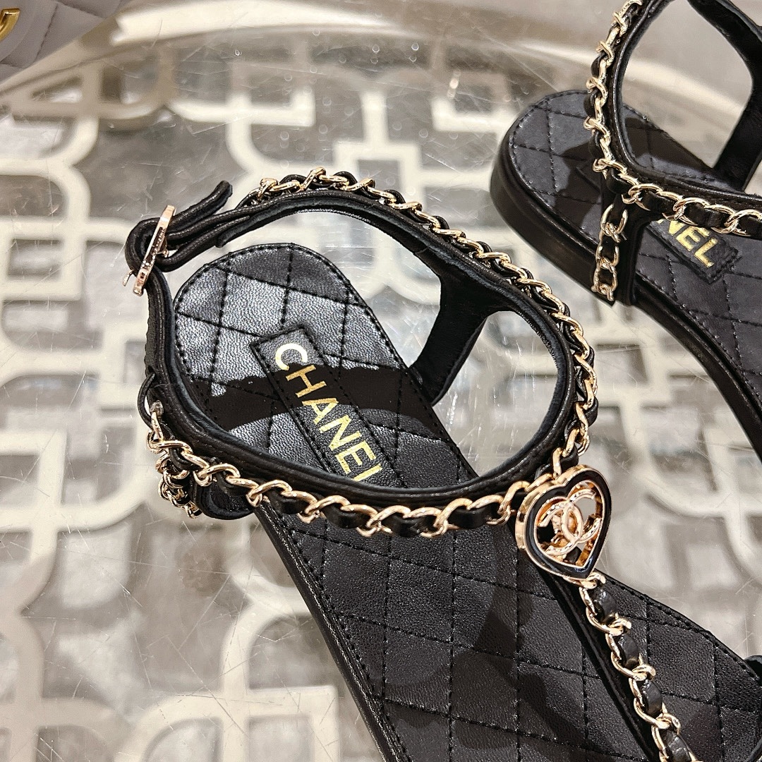 Chanel T-Strap Chain Sandals · R633 — תמונה 8