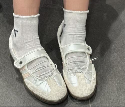 Adidas Samba Jane · DW1R