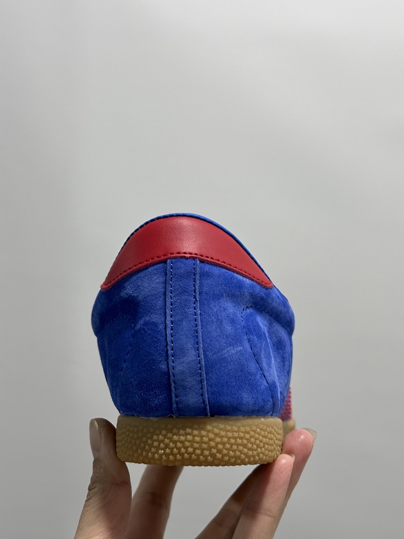 Adidas London · D5DV — תמונה 9