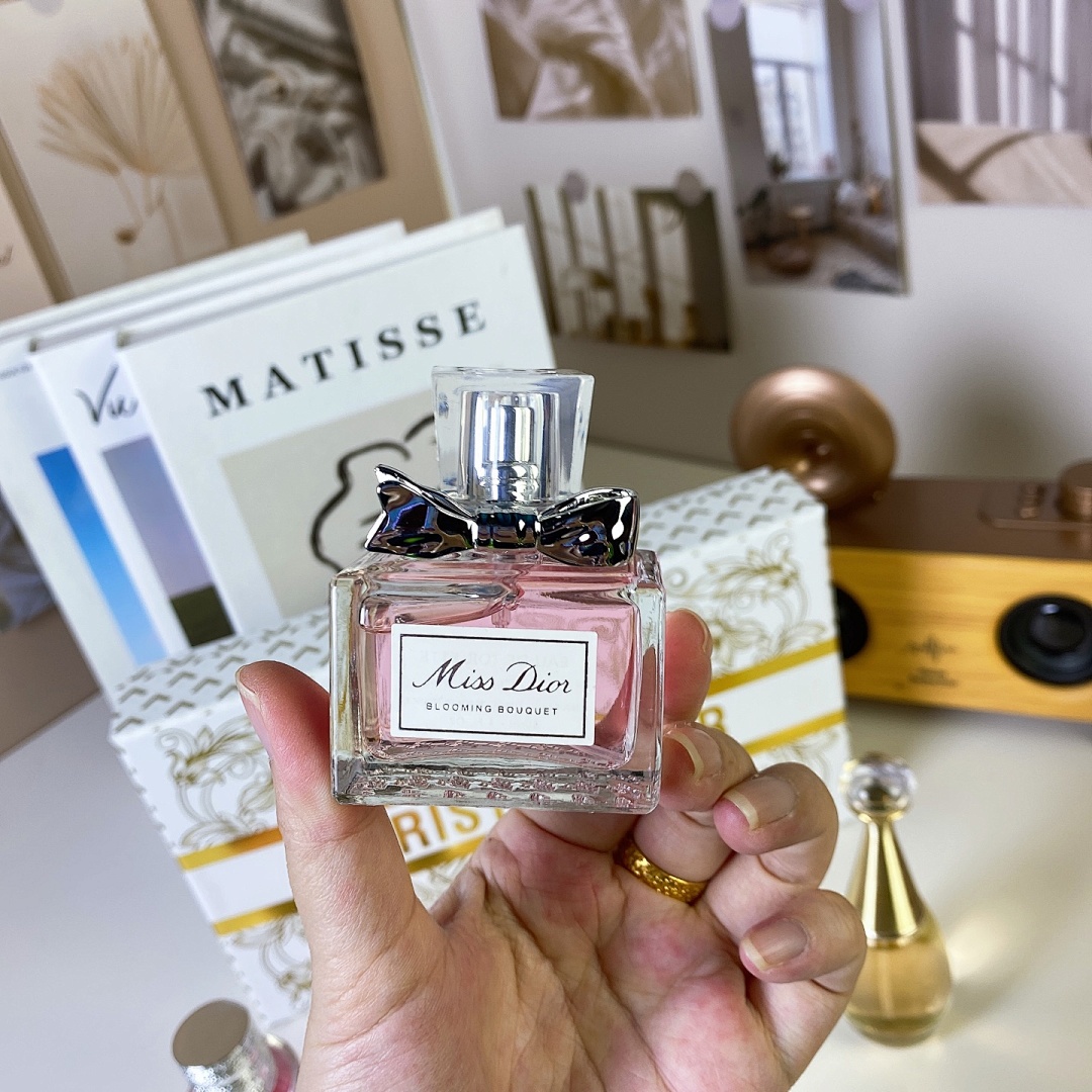 Miss Dior · HWE7 — תמונה 3