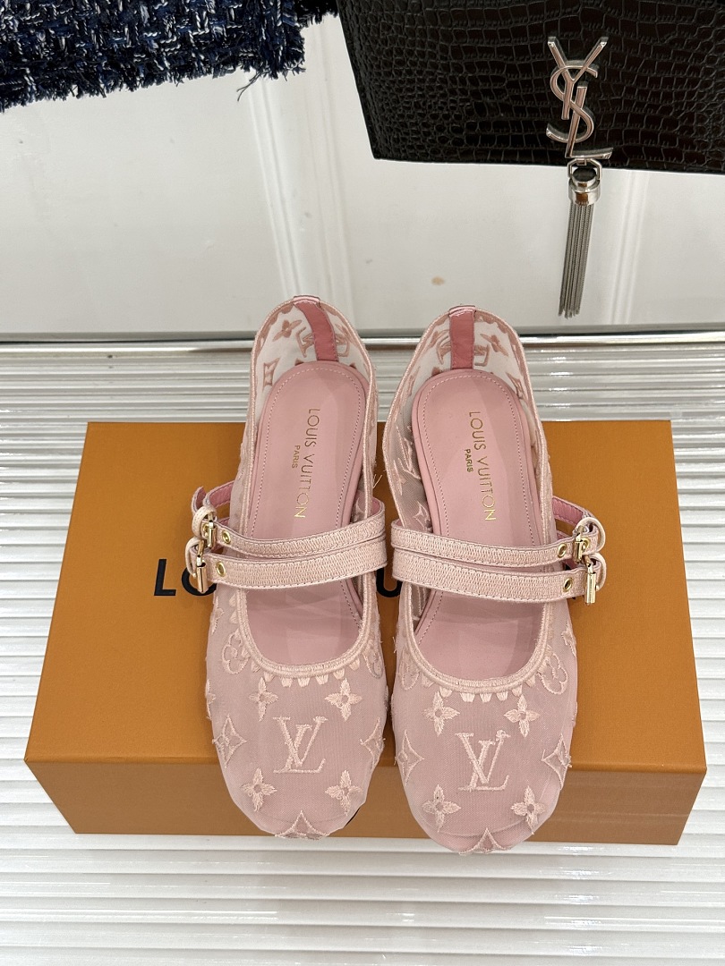Louis Vuitton Bella Mary-Jane Ballerina · LV3J — תמונה 8
