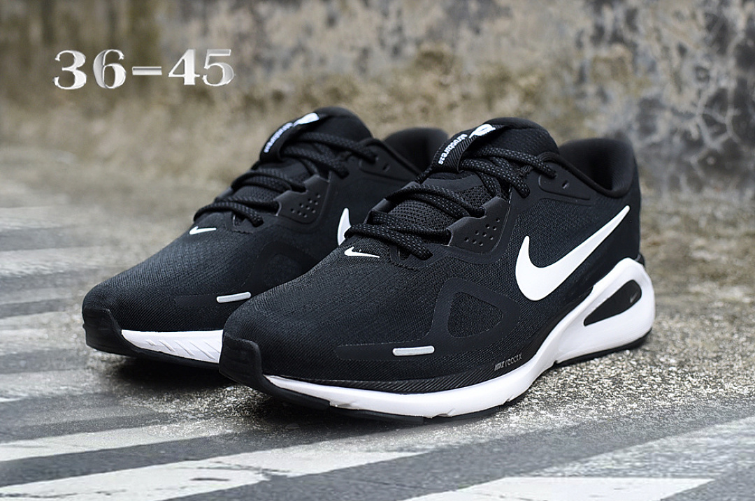 Nike Structure 26 · A25B — תמונה 5