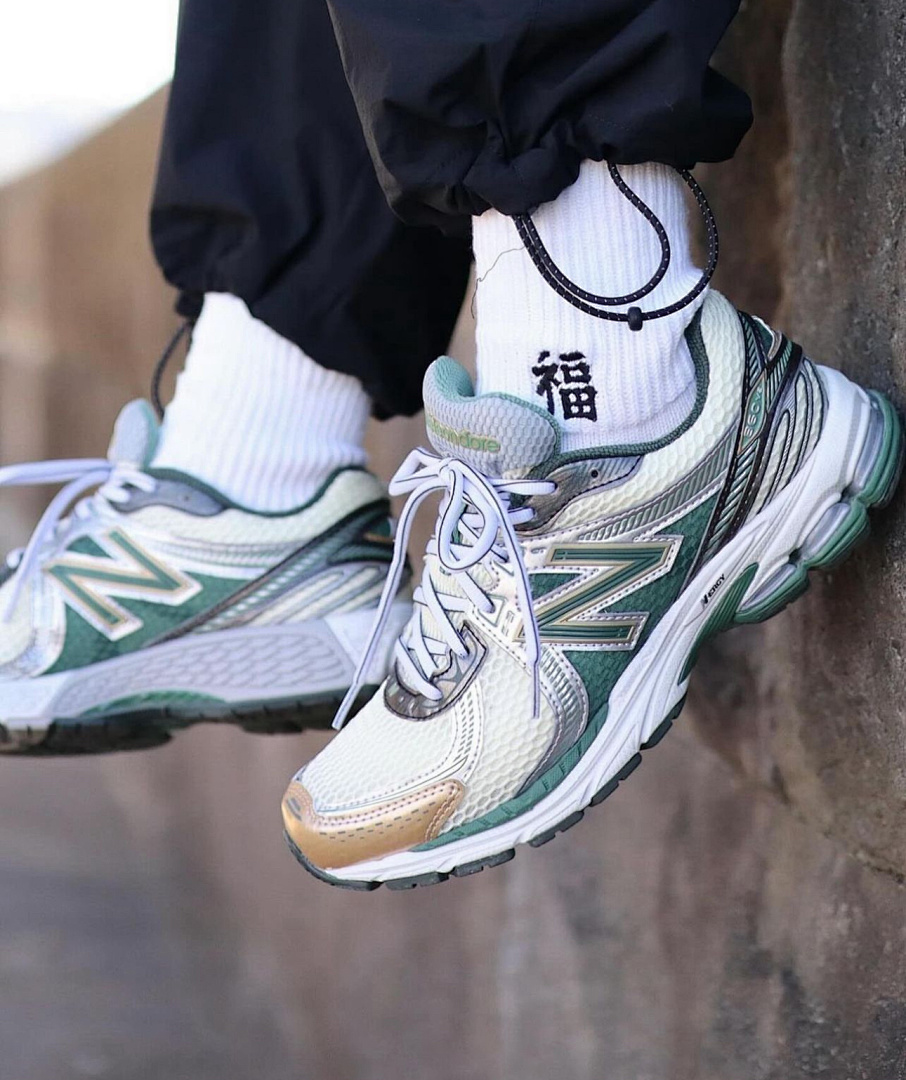 New Balance 860v2 · G16B — תמונה 6