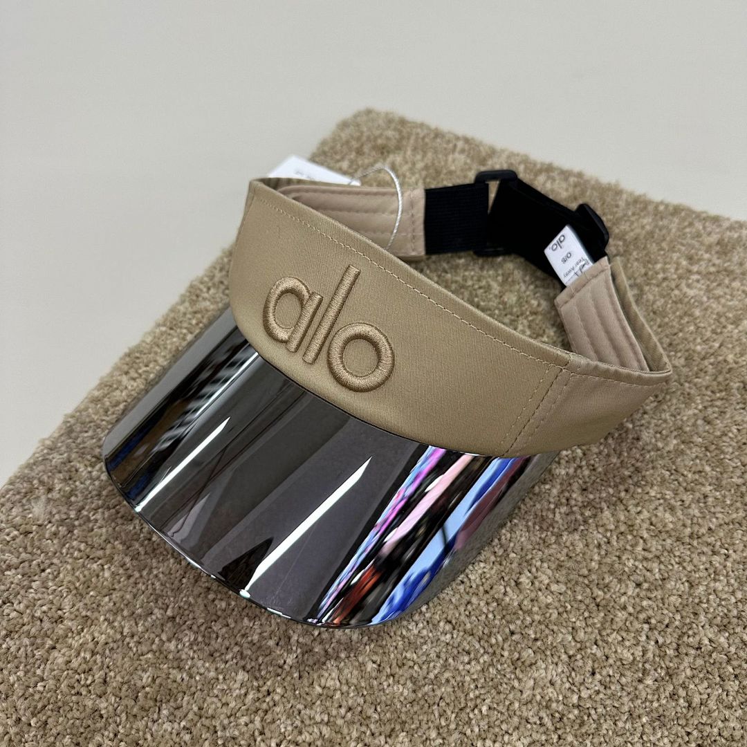 Alo Yoga Airlift Solar Visor · A1M — תמונה 8