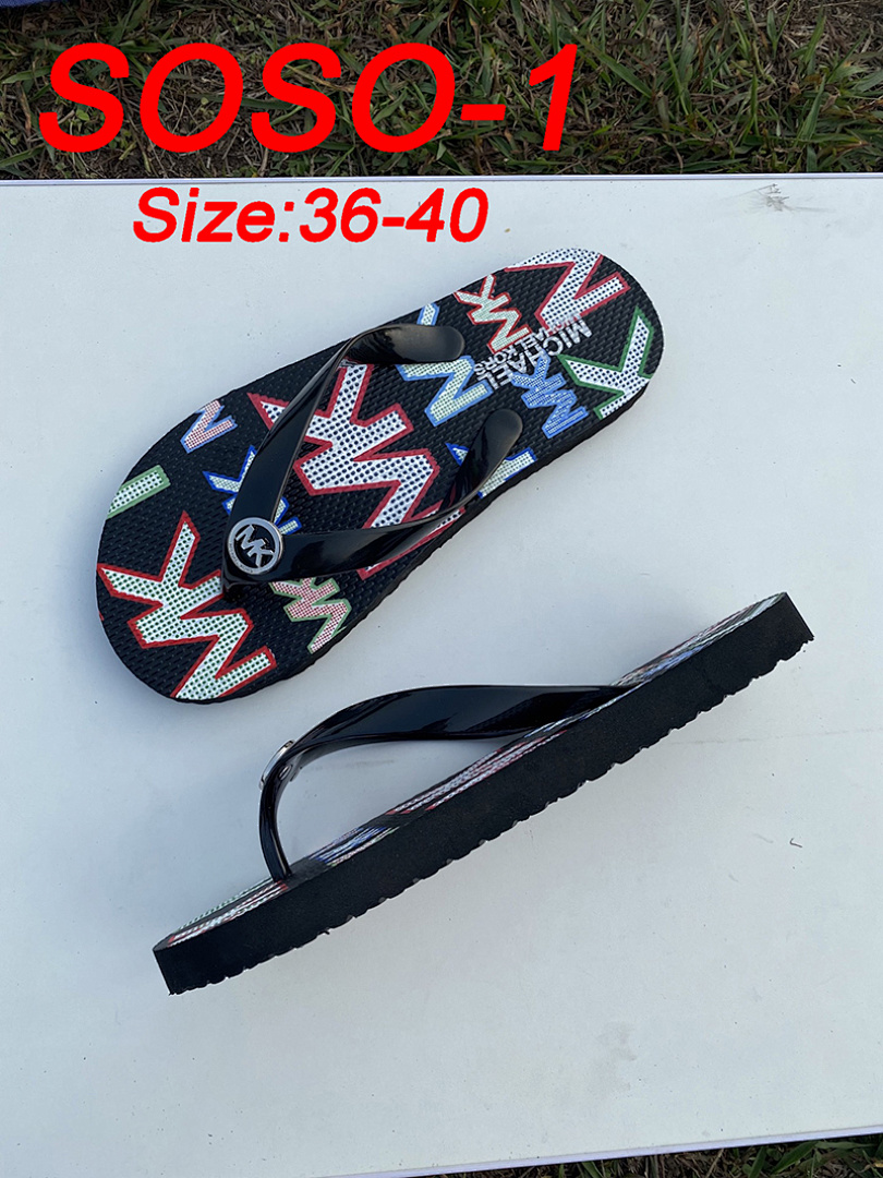 Michael Kors Signature Logo Flip Flops · SOSO — תמונה 19