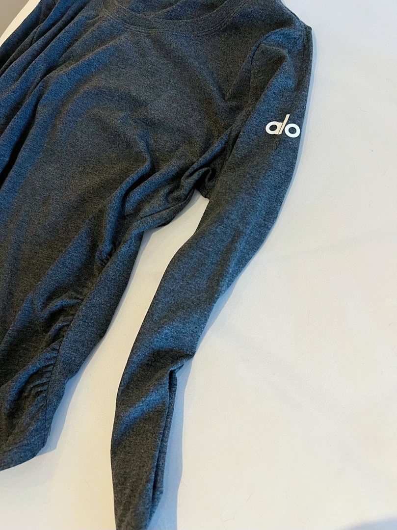 Alo Yoga — חולצת ספורט · YCYS — תמונה 5