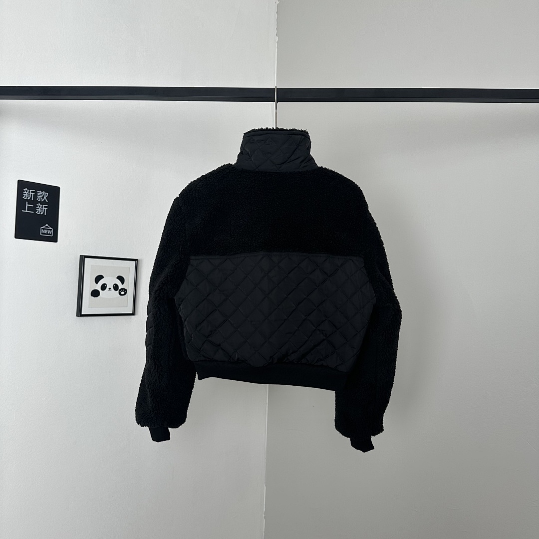 Alo Yoga Sherpa Edge Bomber · YA01 — תמונה 12