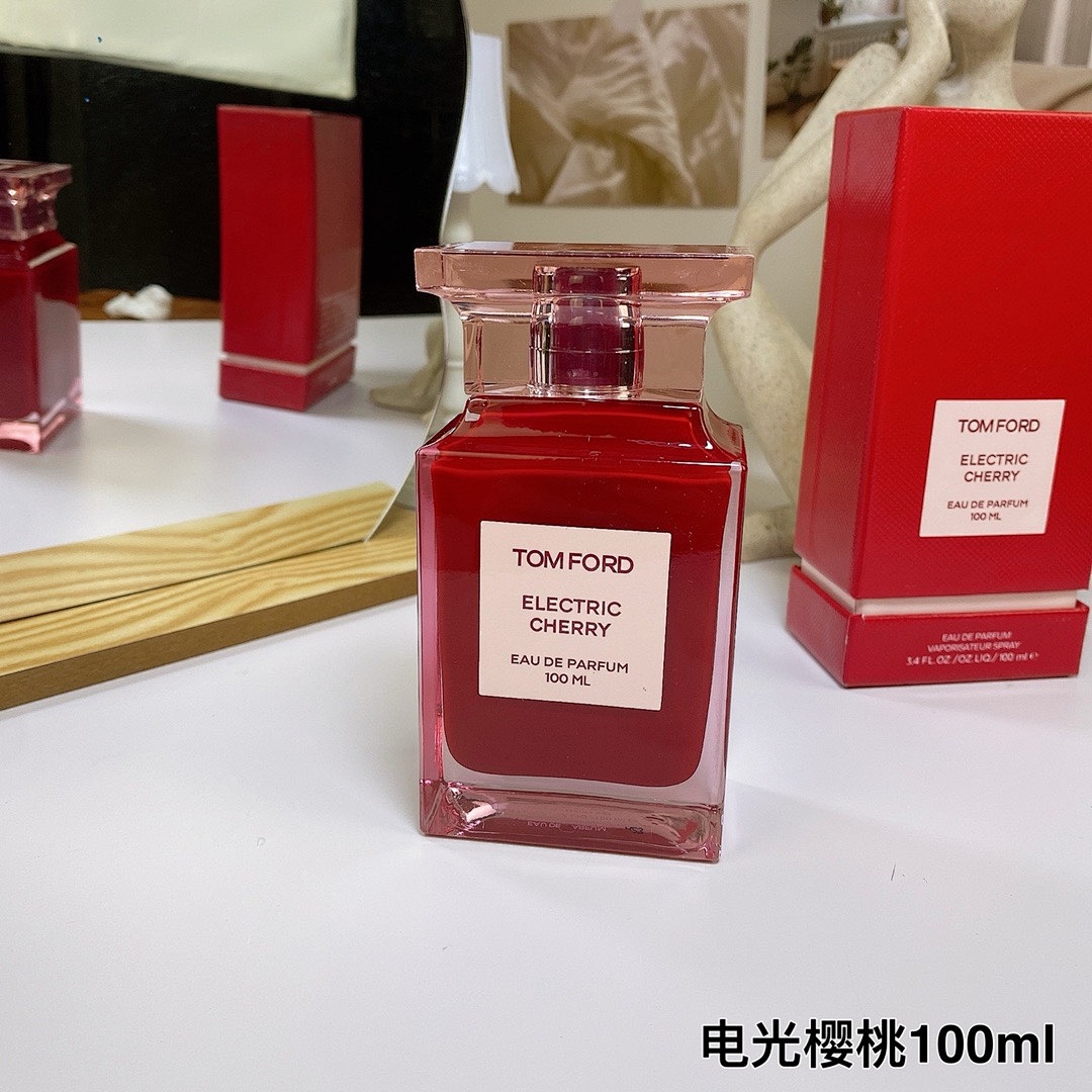 Tom Ford Electric Cherry · ER2R — תמונה 2
