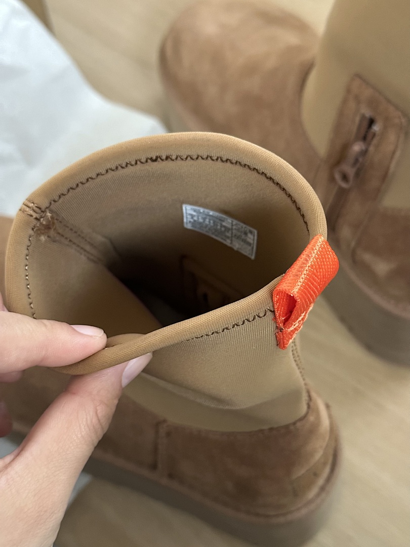 UGG Classic Dipper · M8D5 — תמונה 12