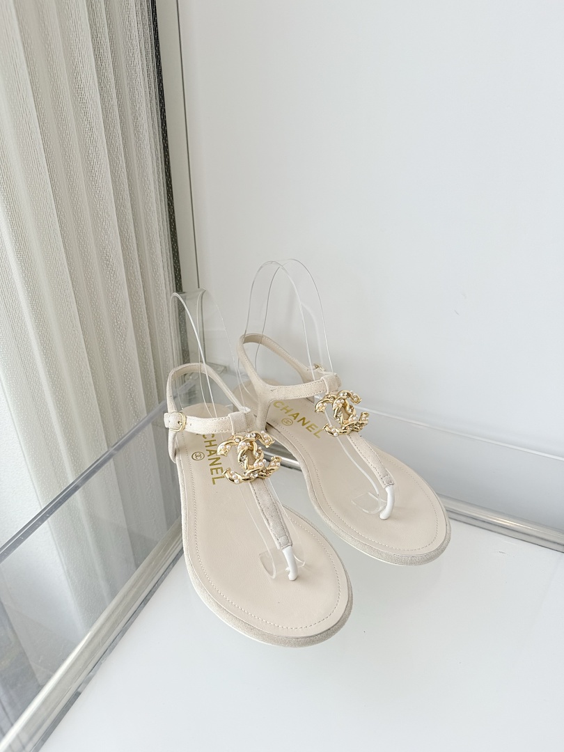 Chanel Interlocking CC Logo Thong Sandals · TR25 — תמונה 8