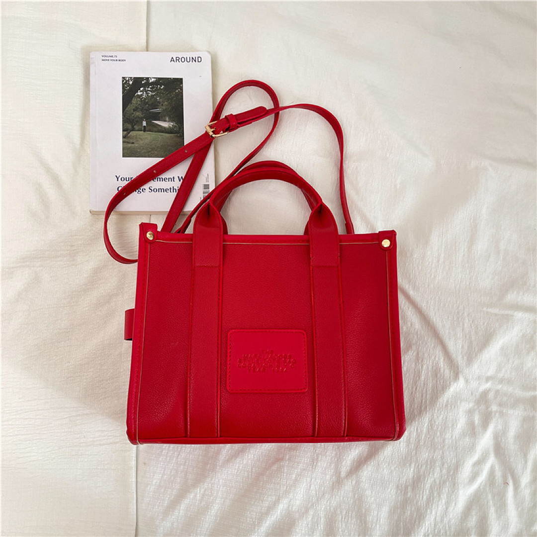 Marc Jacobs The Tote Bag · M56N — תמונה 25