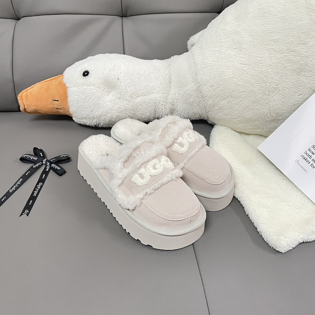 UGG Erin Platform Scuff · LR02 — תמונה 12