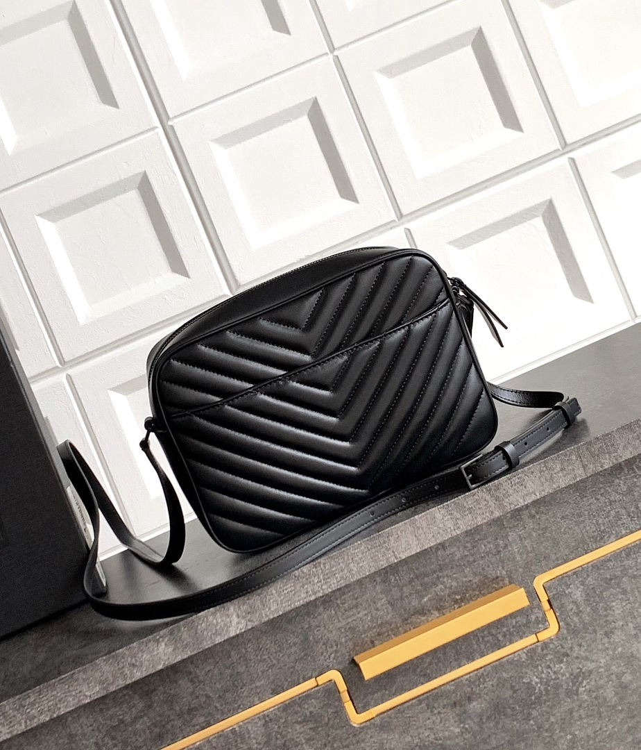 Saint Laurent Lou Camera Bag · YBB — תמונה 2