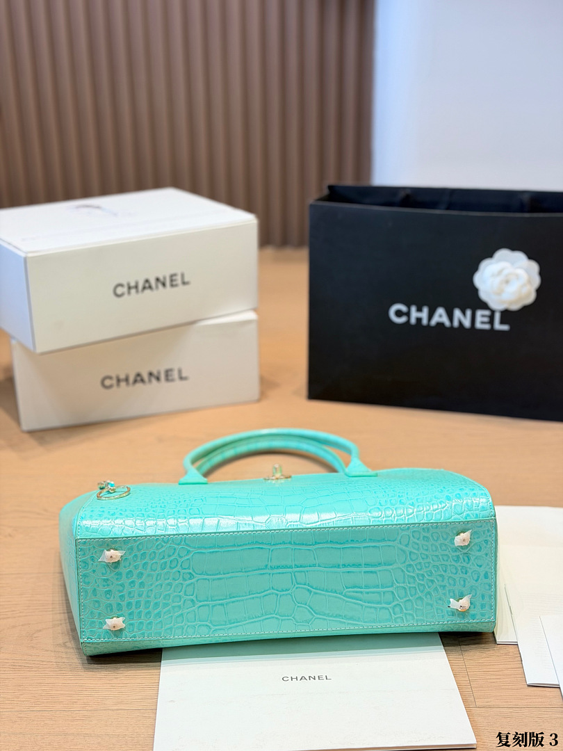Chanel Small Shopping Bag · X03P — תמונה 4