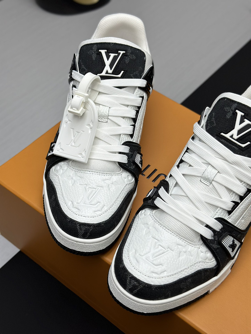 Louis Vuitton LV Trainer · L26K — תמונה 7