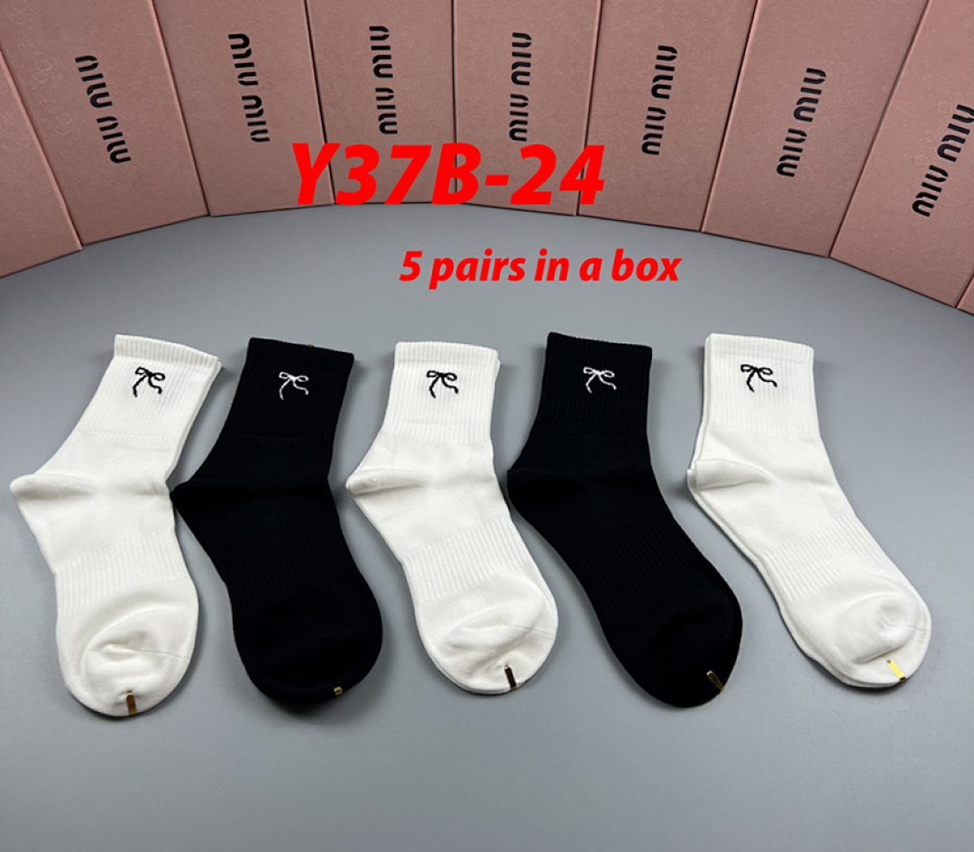 Alo Yoga Half-Crew Throwback Sock · Y37B — תמונה 11