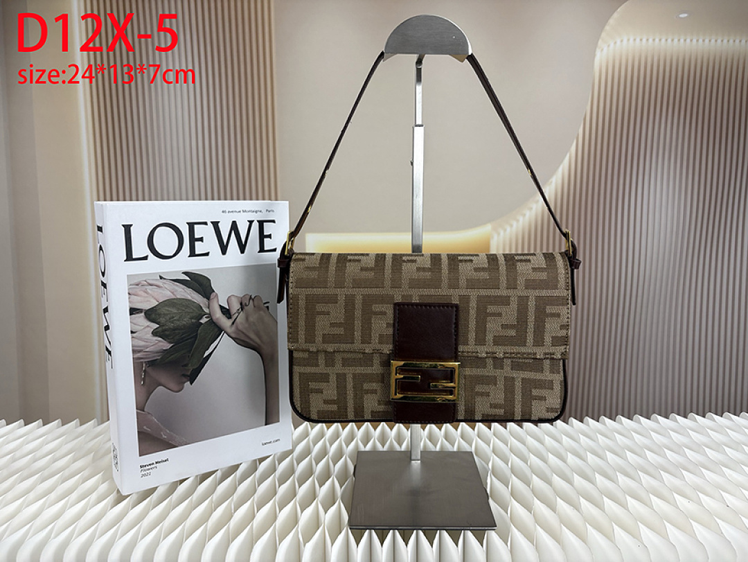 Fendi Baguette · D12X — תמונה 8