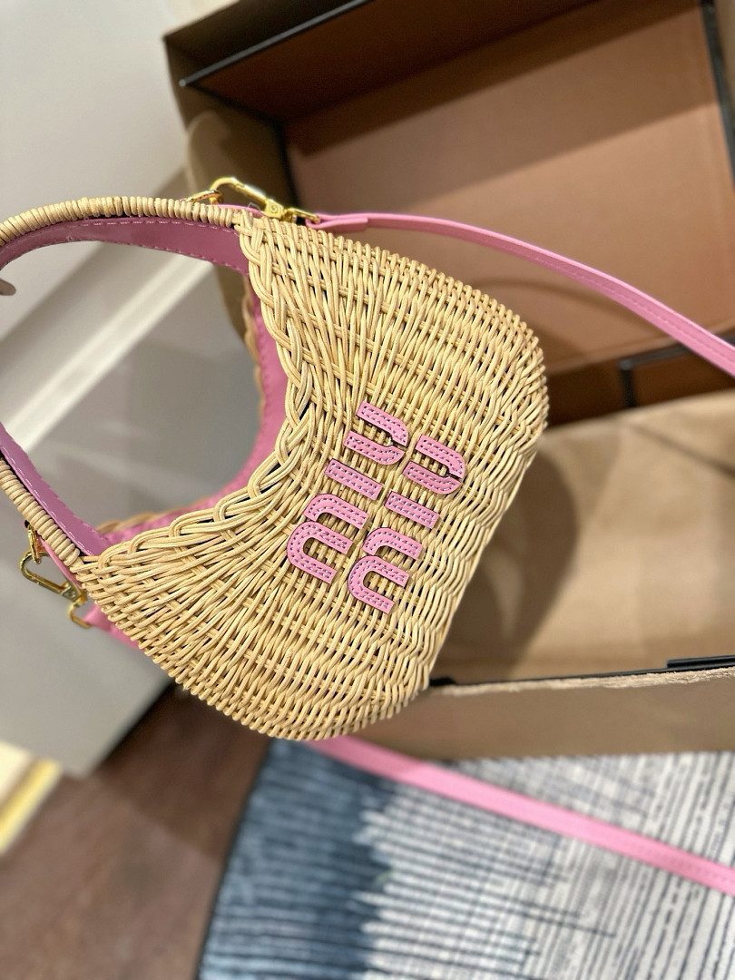 Miu Miu Wander Wicker · JX12 — תמונה 8