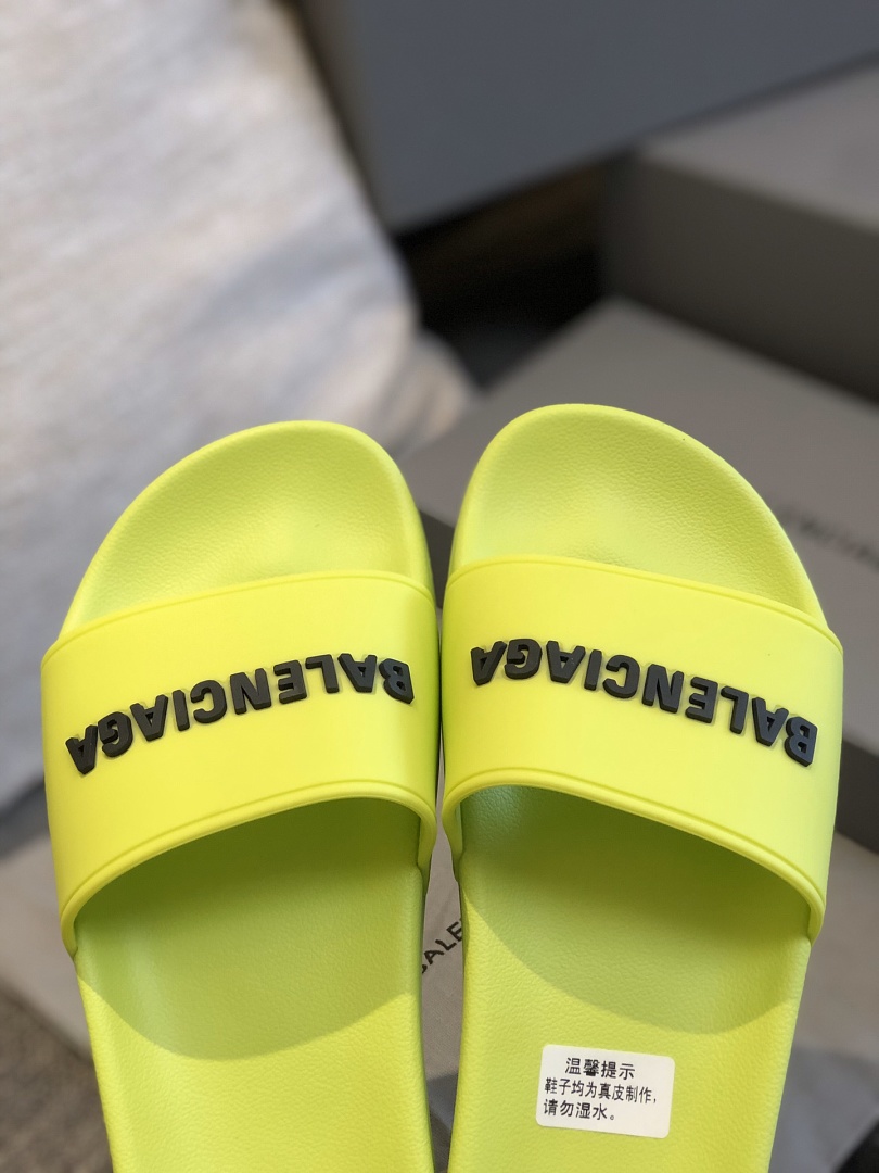Balenciaga Pool Slide Sandal · B1TT — תמונה 7
